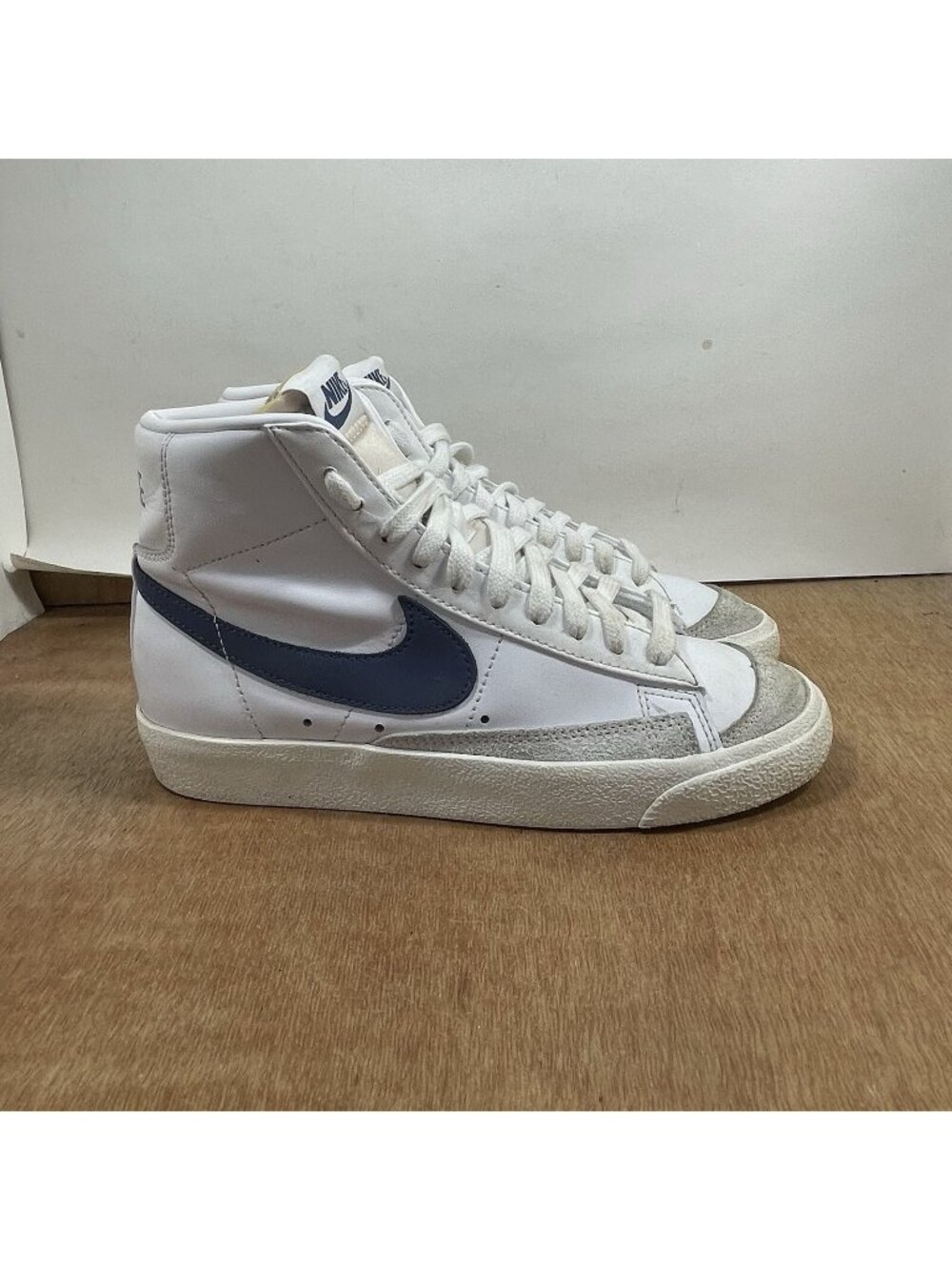 Nike Blazer Mid 77 Women Size 6.5 Shoes CZ1055 125 White/Diffused Blue-Sail